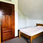 Gosciniec Gryszczeniowka & Oda ve Kahvaltı 3*