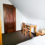 Gosciniec Gryszczeniowka & Bed & Breakfast Wargowo